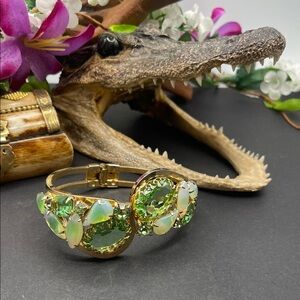 Rhinestone clamper bracelet vintage